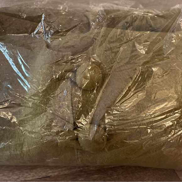 Arcadia Home Gathered Christmas Tree Skirt in Chartreuse Green-55” Wool Felt NWT - Picture 4 of 4